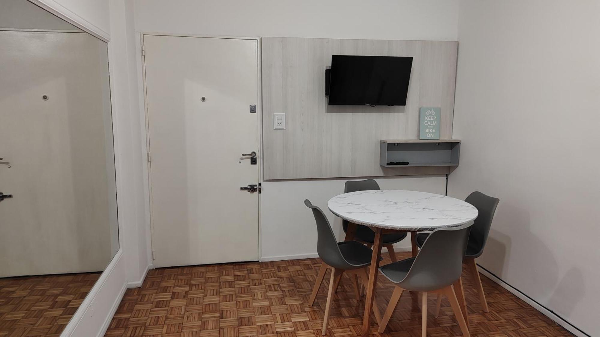 Studio In Recoleta - Facultad De Medicina Буэнос-Айрес Экстерьер фото